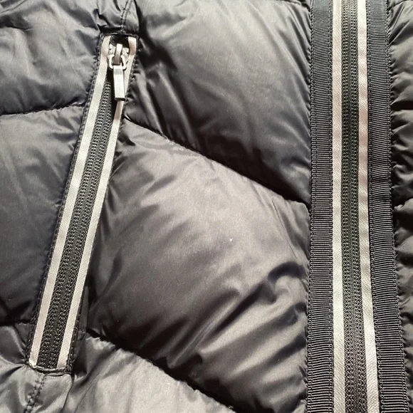 Blanc Noir 80%Down 20%Feather Fill Combination Puffer NeverUsed